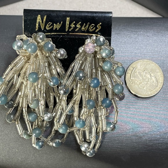 Vintage Multi bead Fireworks Clip On 3” Statement Earrings On Original Card NOS - Picture 9 of 9